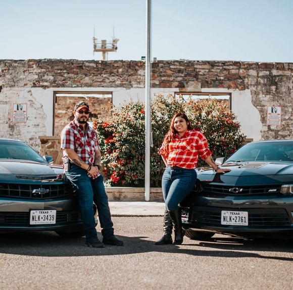 Profile Picture of Azzaret Obregon (@azzaretobregon) on Poshmark