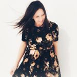 Profile Picture of LULAROE | MICHELLE OLSON (@lularoemichelleolson) on Instagram