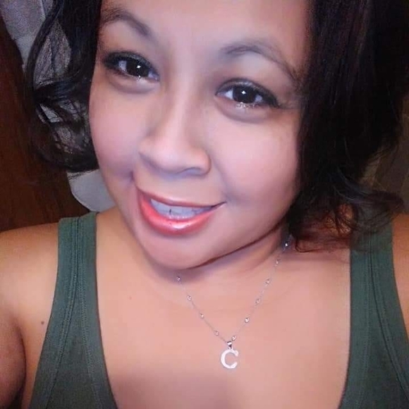 Profile Picture of Christy Caldera (@christycaldera) on Poshmark