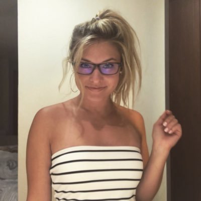 Profile Picture of Alexa Townsend (@alexam0rgan) on Twitter