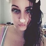 Profile Picture of Steph Barrett (@steviemarie16) on Instagram