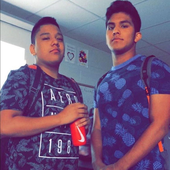 Profile Picture of Aaron Rivera (@aronrivera) on Poshmark