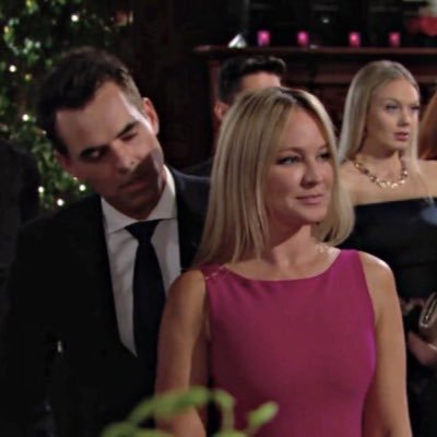 Profile Picture of Jason & Sharon Fans (@JasonSharonFan1) on Twitter