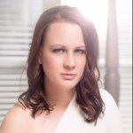 Profile Picture of Renee Hightower (@eoflittleheight) on Instagram