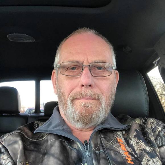 Profile Picture of Gary Filer (@garyfiler) on Poshmark