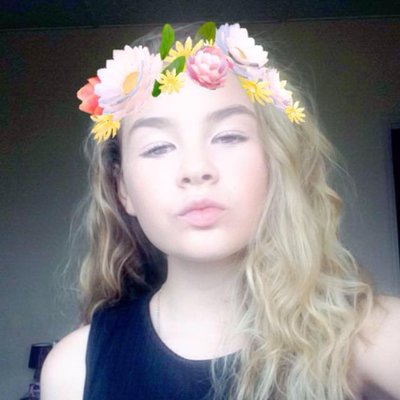 Profile Picture of Libby Wallace (@libbywallace661) on Twitter