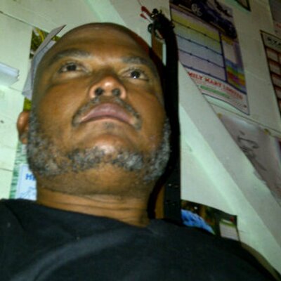 Profile Picture of David B Figaro (@balbinofigaro) on Twitter