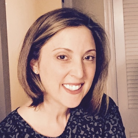 Alexandra Balaji - Poshmark Profile Picture of Alexandra Balaji (@abalaji) on Poshmark