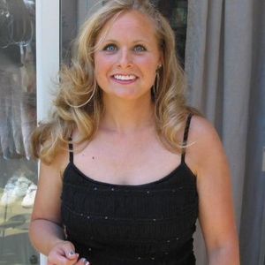 Profile Picture of Shreen Beshures (@shreenmarie) on Myspace