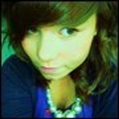 Profile Picture of Jodie Leach (@jodiestacy) on Twitter