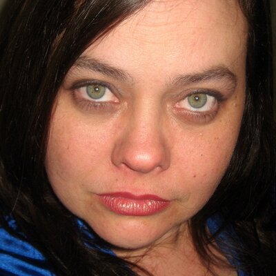 Profile Picture of Danielle Davenport (@danielle1969) on Twitter