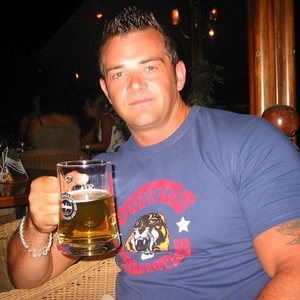 Profile Picture of Mark Harrold (@342610633) on Myspace