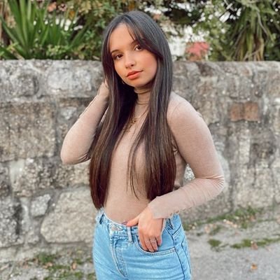 Profile Picture of Isabel Gonçalves (@IsabelPedra44) on Twitter