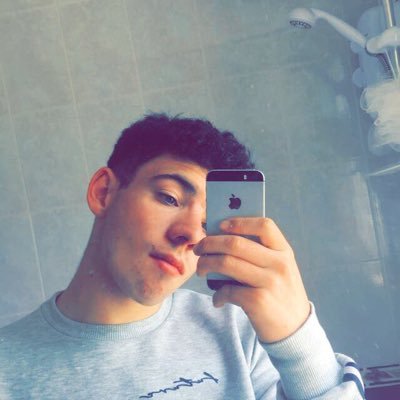 Profile Picture of Dylan Benjamin (@DylanWTBenj24) on Twitter