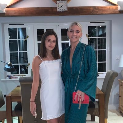 Profile Picture of Sophie Ben-Tovim (@SophieBenTovim) on Twitter