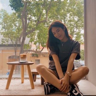 小彤bella🥀 - Instagram Profile Picture of 小彤bella🥀 (@dear.tong_) on Instagram