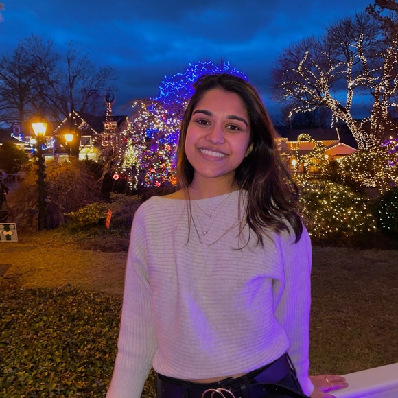 Profile Picture of Nehal Thakkar (@nehal_thakkar) on Poshmark