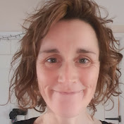 Profile Picture of Jo MacKenzie (@NoseyMac) on Youtube