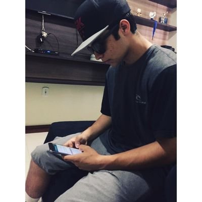 Profile Picture of Claudio Martins (@1gebrawn) on Twitter