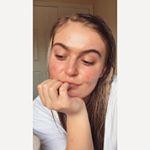 Profile Picture of Rosamund Davies (@rosamund.davies) on Instagram
