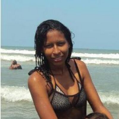 Profile Picture of Lourdes Carrillo (@lulumcarrillo) on Twitter