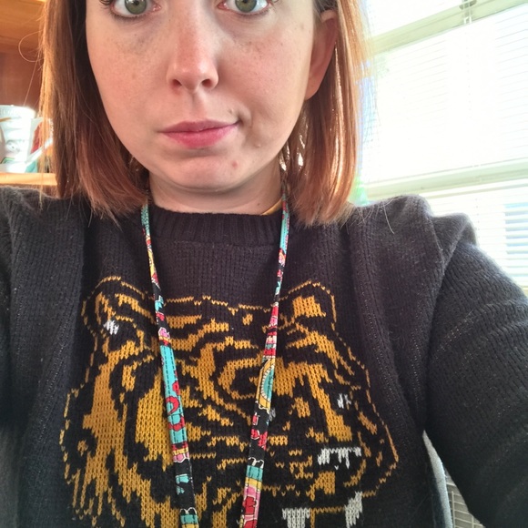 Profile Picture of Nadine Bogdon (@nbog09) on Poshmark