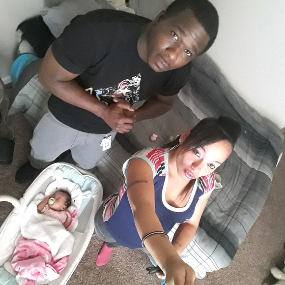 Profile Picture of Dominique Winter (@cymonebaby) on Poshmark