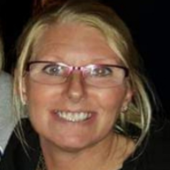 Profile Picture of Marie Ehrmantraut (@mehrmantraut) on Poshmark