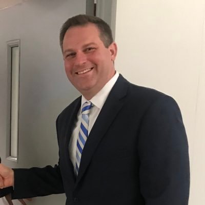 Profile Picture of Andrew Fenton (@ATFenton) on Twitter