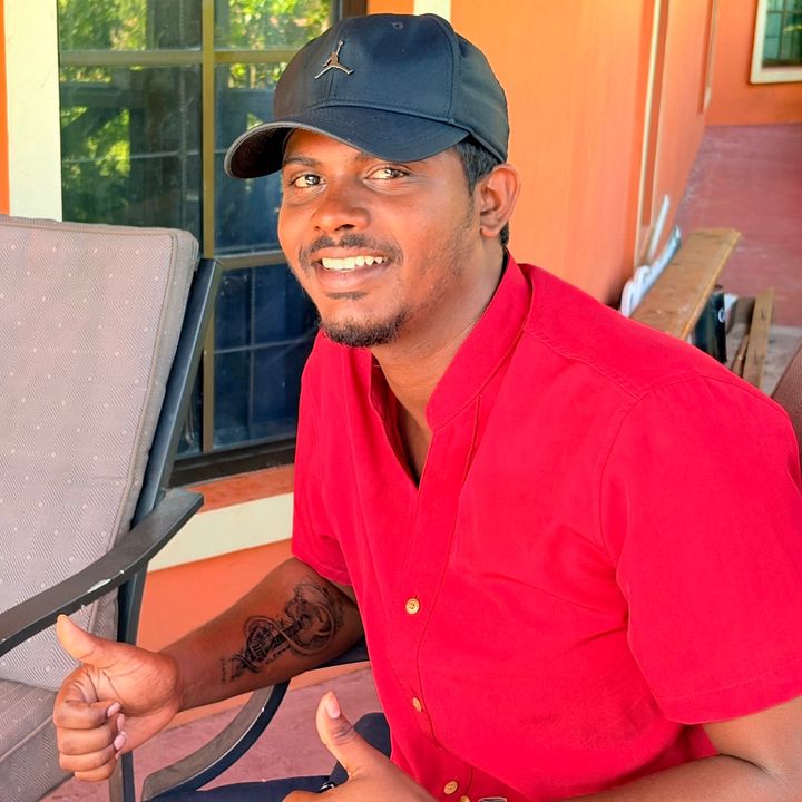 Profile Picture of David (@davidmani_7) on Tiktok