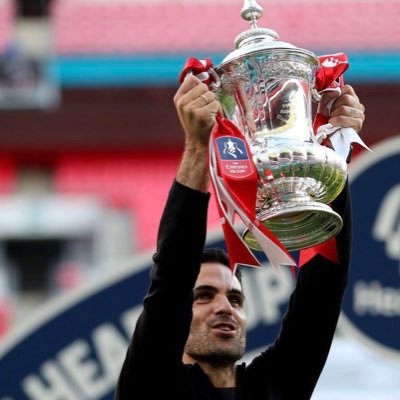 Profile Picture of Neil Harvey (@_harvey_neil) on Twitter