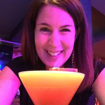 Profile Picture of Lisa Casey (@Lisajkc) on Twitter