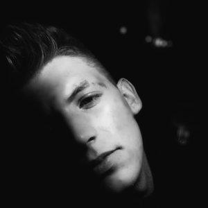 Profile Picture of Jake Holland (@xovague) on Myspace