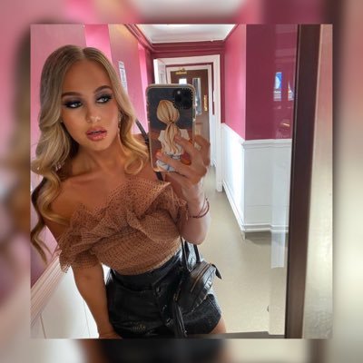 Profile Picture of Erin Blything (@erinxblything) on Twitter