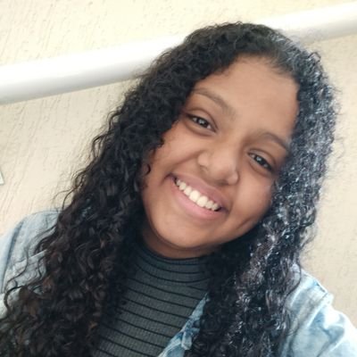 Profile Picture of Isabelle Rosa (@Isabellerosa02) on Twitter