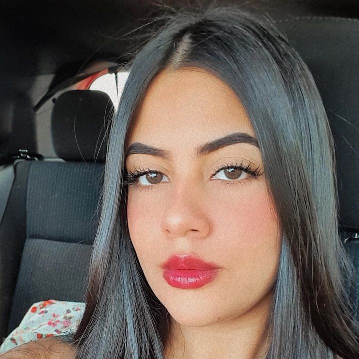 Profile Picture of Beatriz Hidalgo (@biahidalgo) on Tiktok