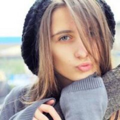 Profile Picture of Alexia Simon (@AlexiaSimon3) on Twitter