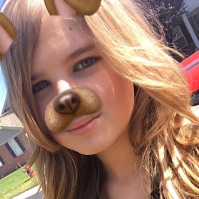 Profile Picture of Bellas Combs (@Bella_combs52) on Twitter