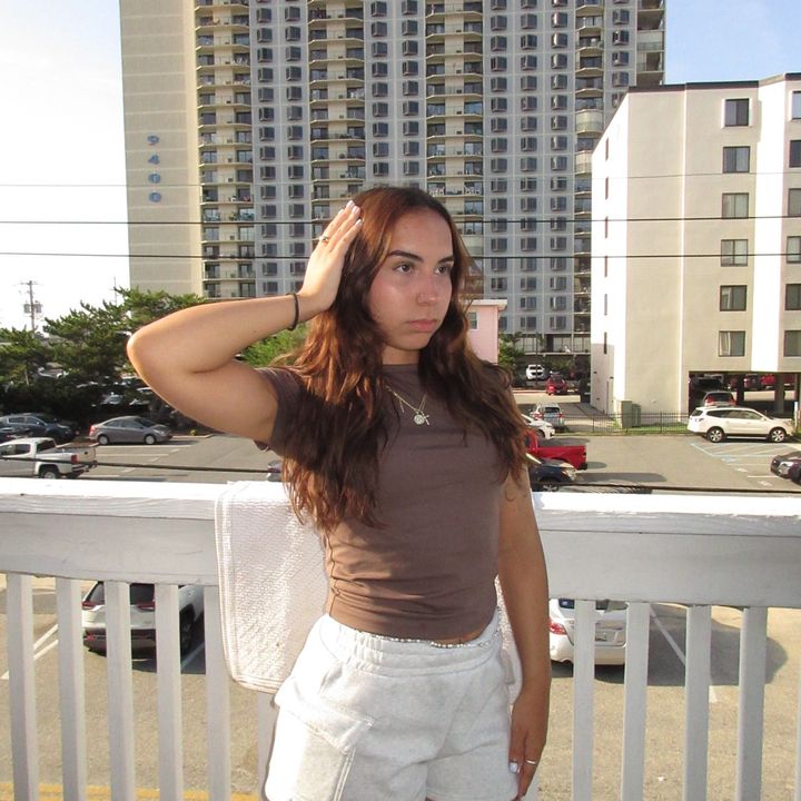 Profile Picture of Dani (@iilovemyselff69) on Tiktok