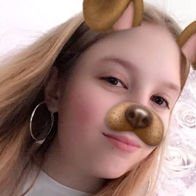 Profile Picture of Isabel Craig (@IsabelCraig1) on Twitter