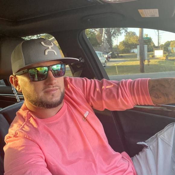 Profile Picture of Chad Farmer (@chadfarmer868) on Poshmark