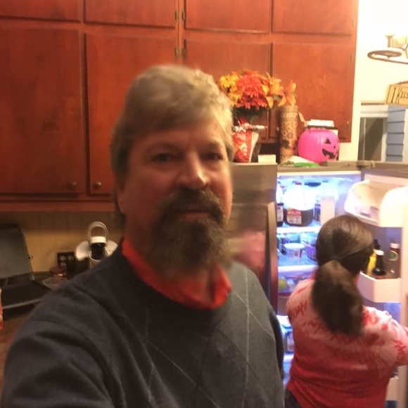 Profile Picture of Barry Pugh (@barrypugh) on Poshmark