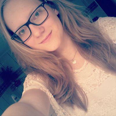 Profile Picture of Julia Rudolph (@juliarudolph42) on Twitter