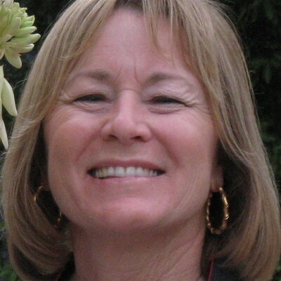 Profile Picture of Debbie Oken Merritt (@debbiecelebrant) on Twitter