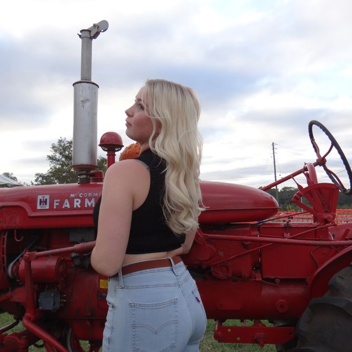 Profile Picture of Lillian (@lillian_lr2) on Tiktok