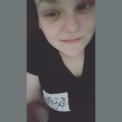 Profile Picture of Bailey Morrow (@bailey1795) on Twitter