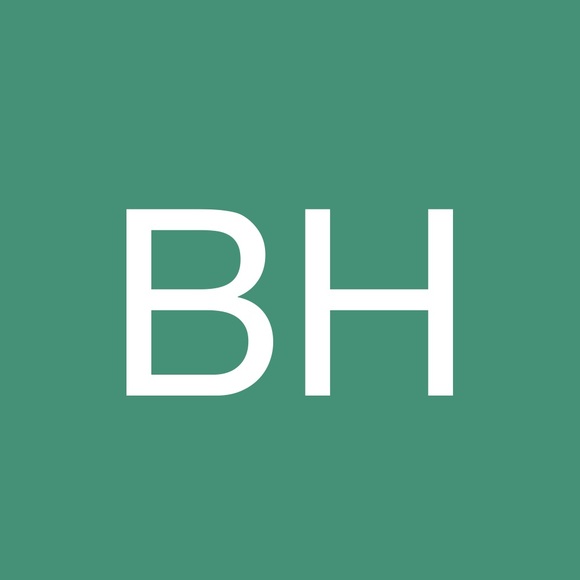 Profile Picture of Brad Hacker (@bhacker9) on Poshmark