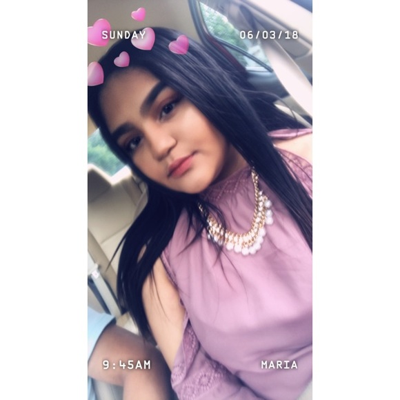 Profile Picture of Maria Delgado (@mariadelgvdo) on Poshmark