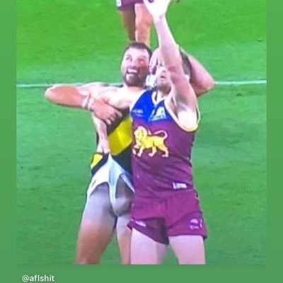 Profile Picture of Jonathan Mcchesney (@JonathanMcche10) on Twitter