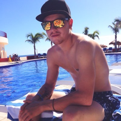 Profile Picture of Kaedan Thomas (@kaedan_ernie) on Twitter